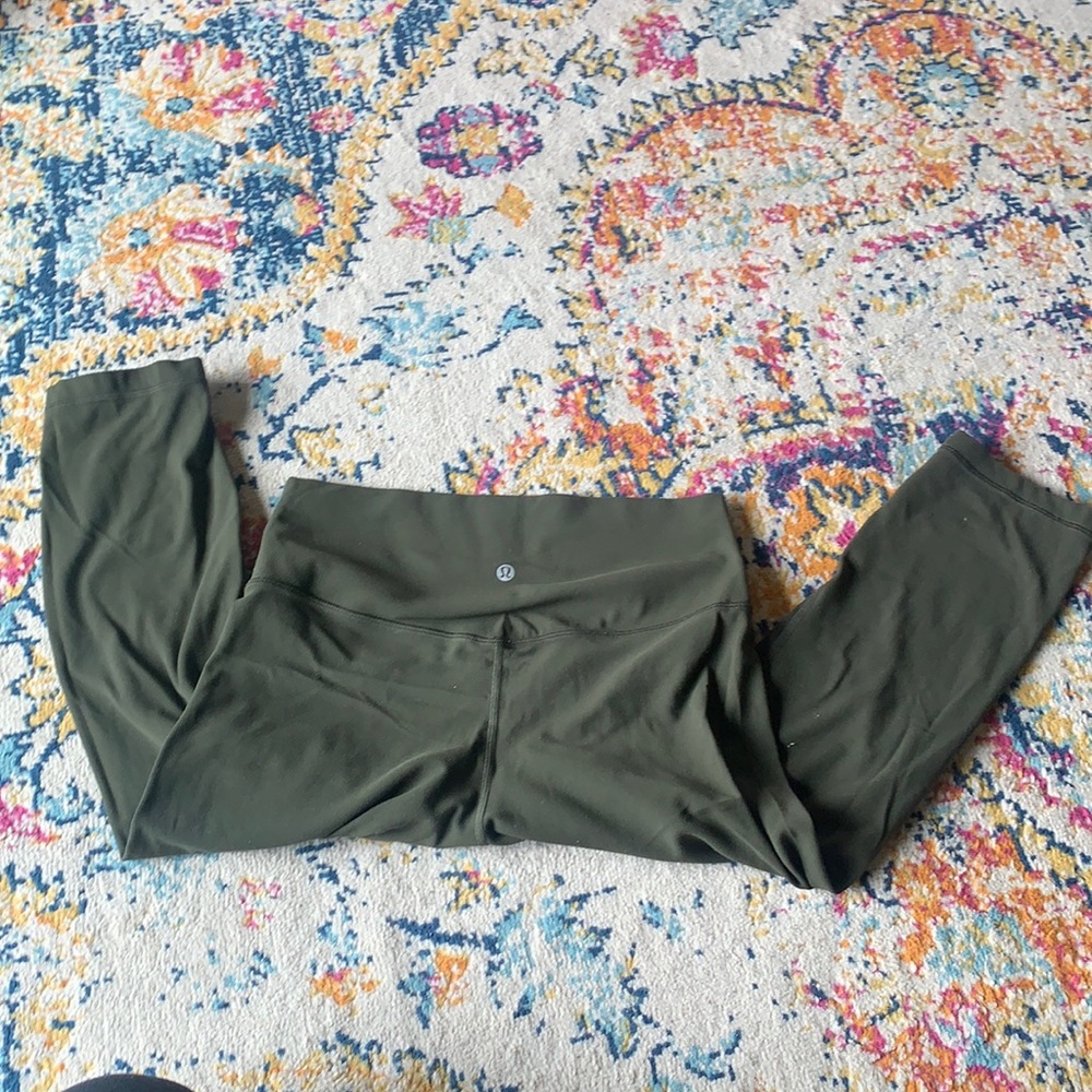 Lululemon crop leggings